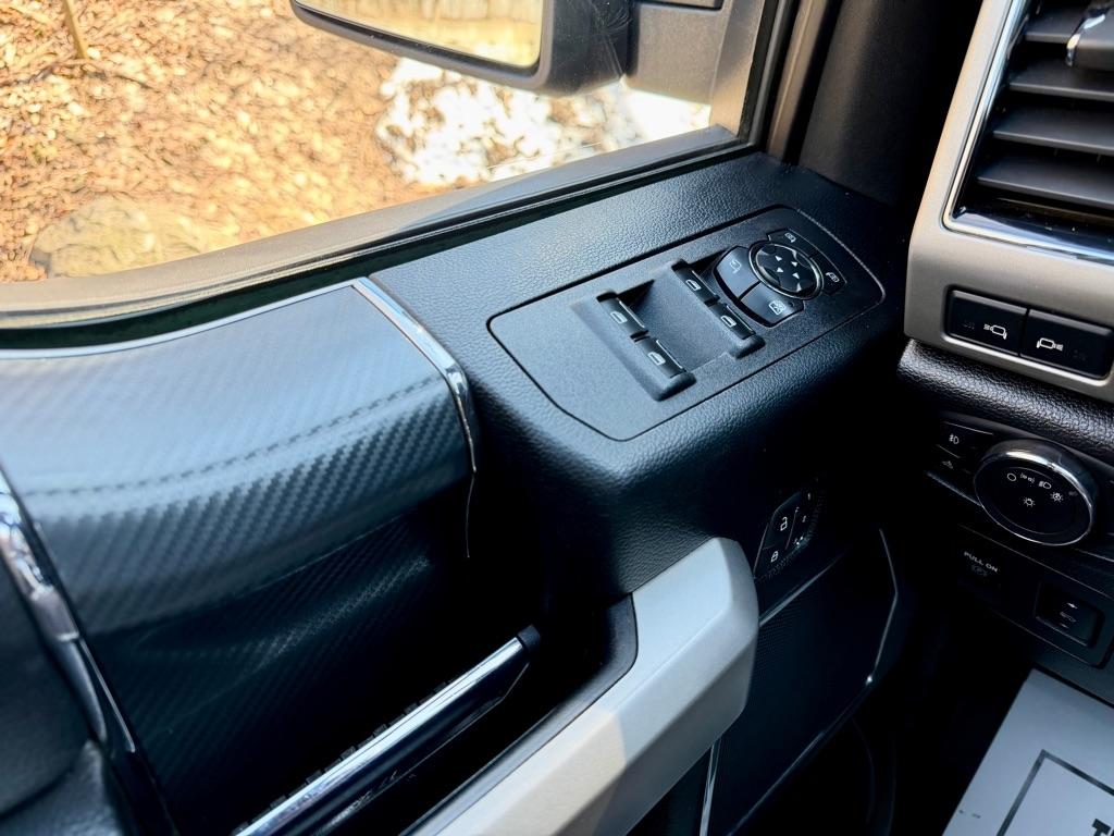 Ford F-150 Lariat SuperCrew 5.5-ft. Bed 4WD 2018