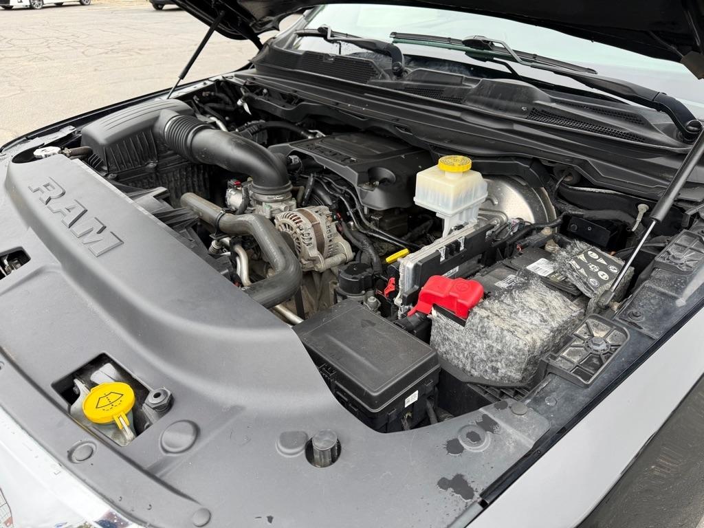 RAM 1500 Big Horn Crew Cab SWB 4WD 2019