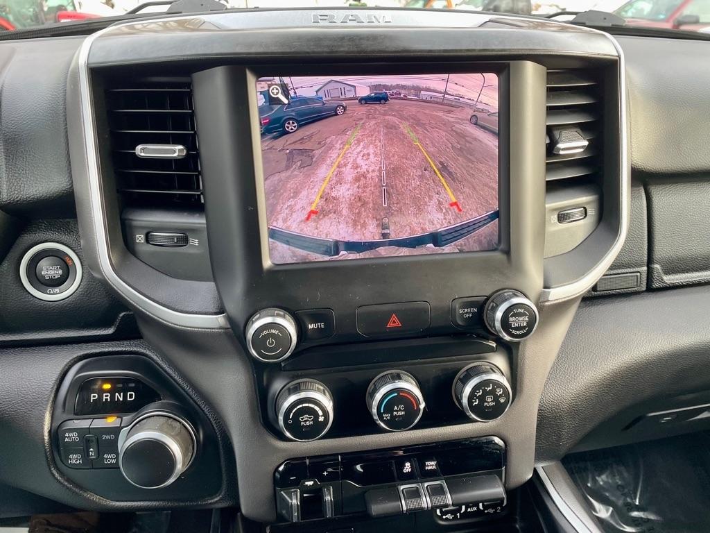 RAM 1500 Big Horn Crew Cab SWB 4WD 2019