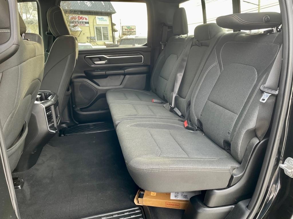 RAM 1500 Big Horn Crew Cab SWB 4WD 2019