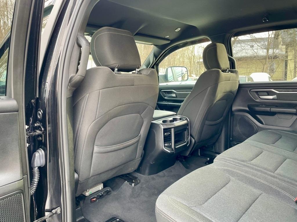 RAM 1500 Big Horn Crew Cab SWB 4WD 2019