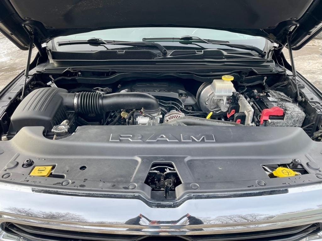 RAM 1500 Big Horn Crew Cab SWB 4WD 2019