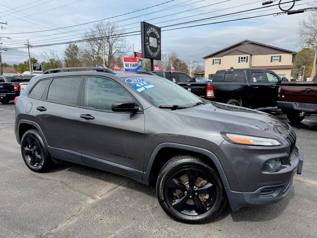 2017 Jeep Cherokee Sport 4WD