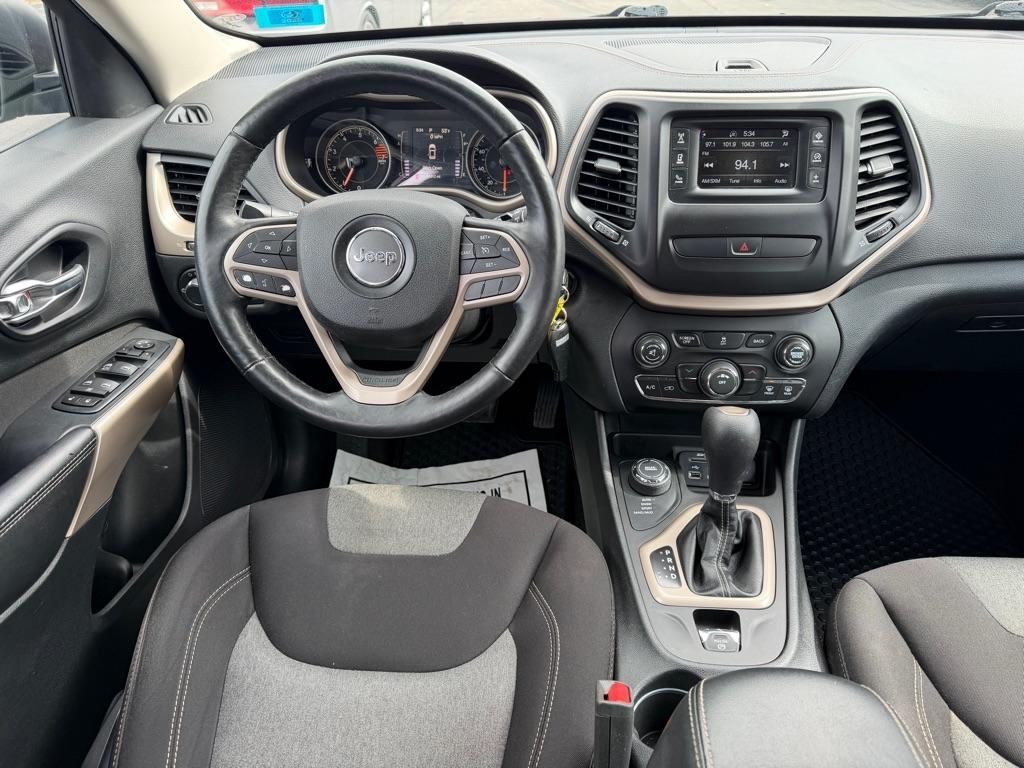 Jeep Cherokee Sport 4WD 2017