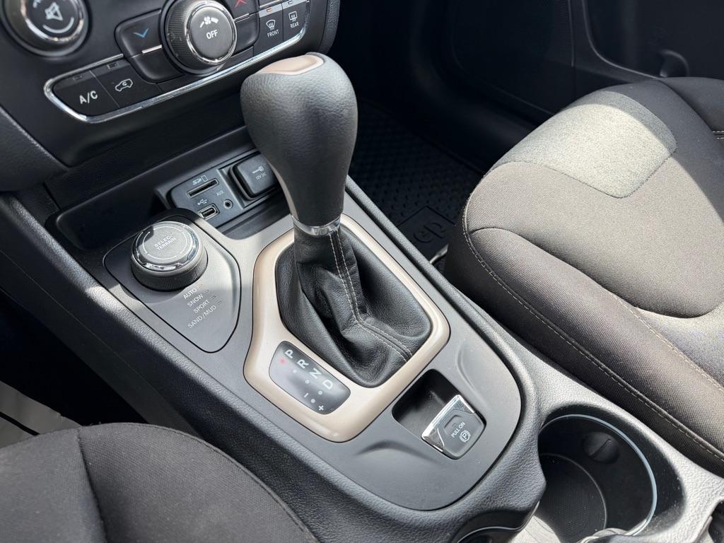 Jeep Cherokee Sport 4WD 2017