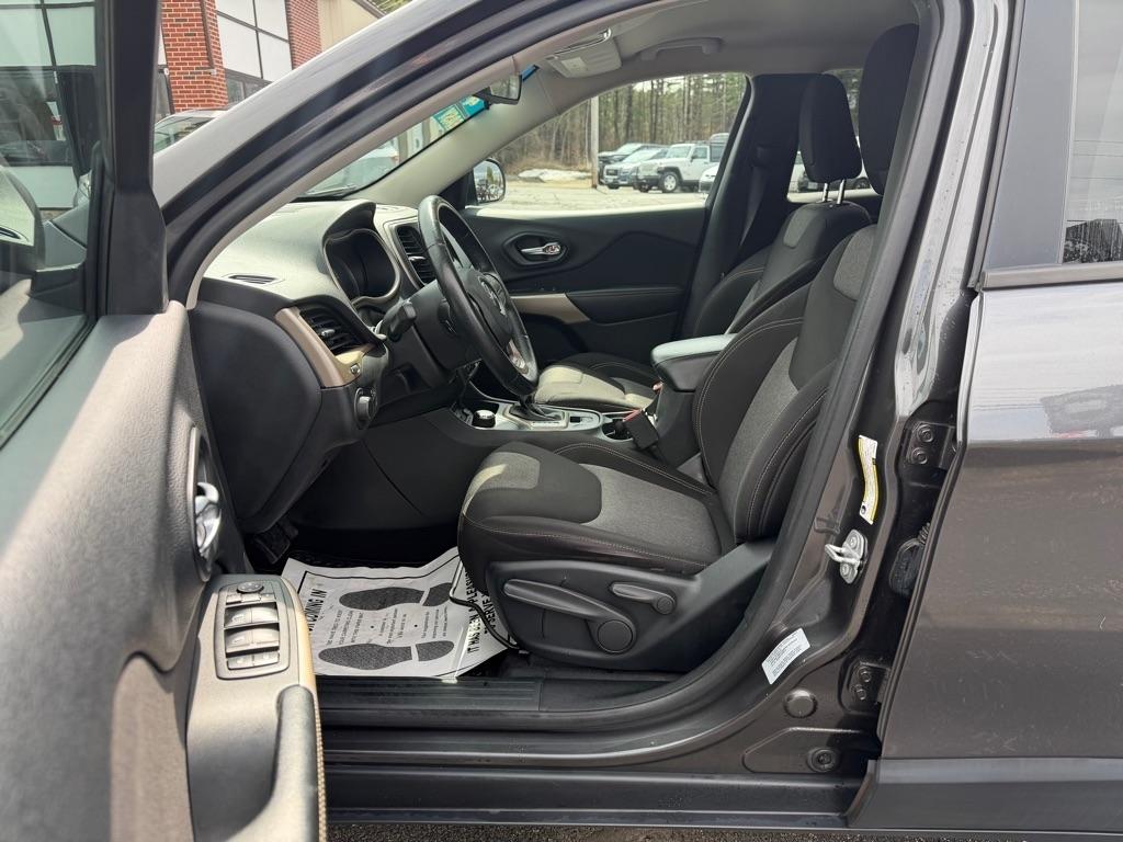 Jeep Cherokee Sport 4WD 2017