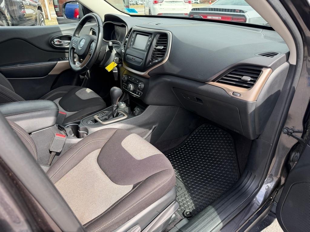 Jeep Cherokee Sport 4WD 2017