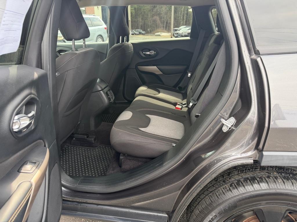 Jeep Cherokee Sport 4WD 2017