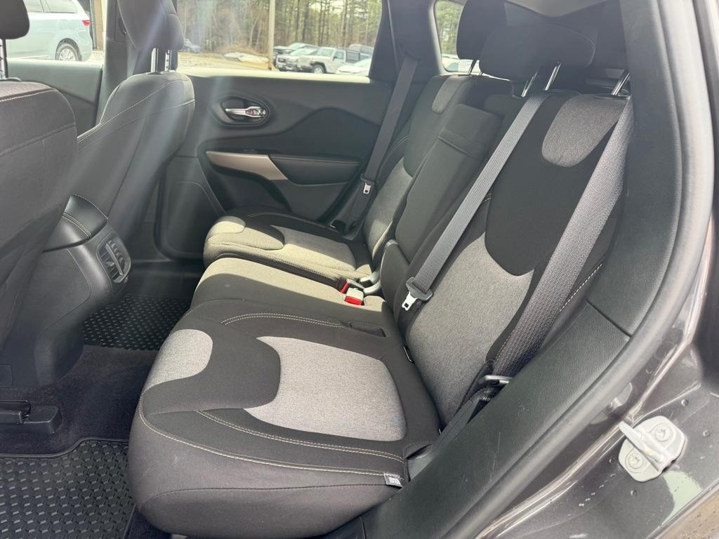 Jeep Cherokee Sport 4WD 2017