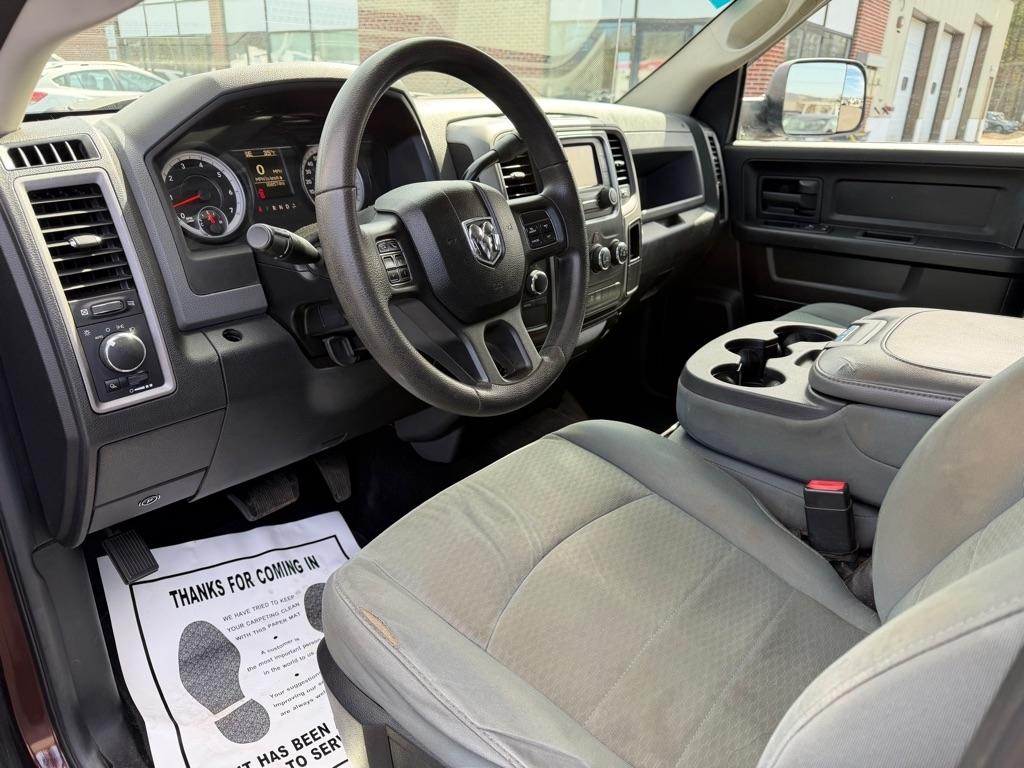 RAM 1500 Tradesman Crew Cab SWB 4WD 2014