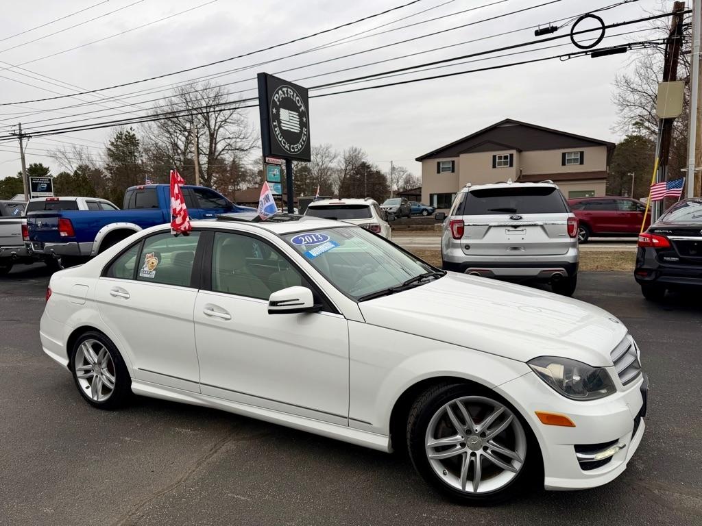 2013 Mercedes-Benz C-Class C300 4MATIC Sport Sedan
