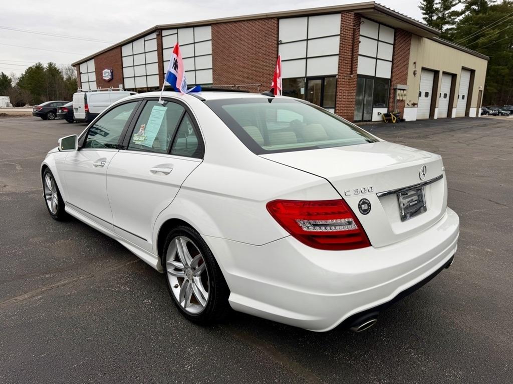 Mercedes-Benz C-Class C300 4MATIC Sport Sedan 2013