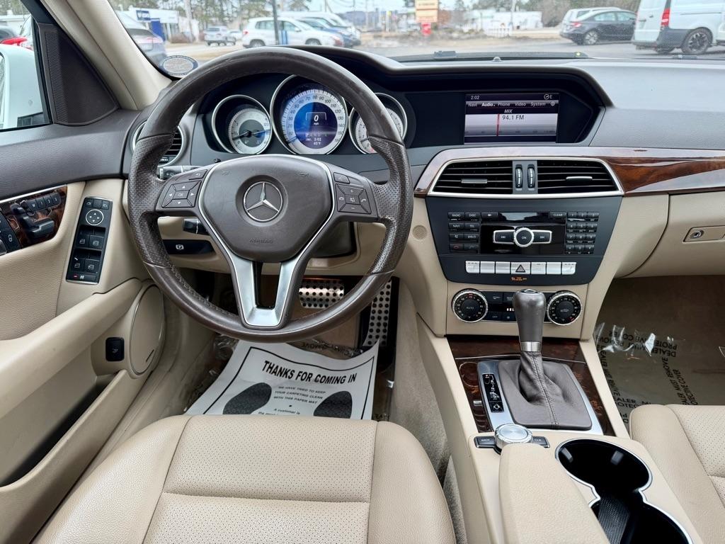 Mercedes-Benz C-Class C300 4MATIC Sport Sedan 2013