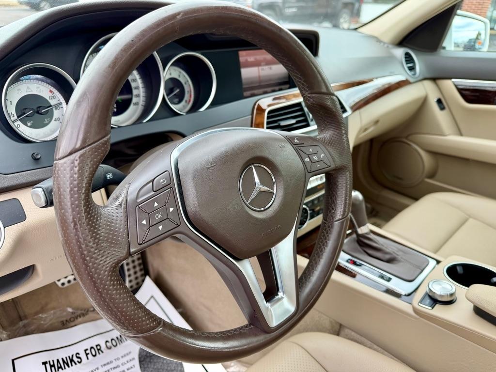 Mercedes-Benz C-Class C300 4MATIC Sport Sedan 2013
