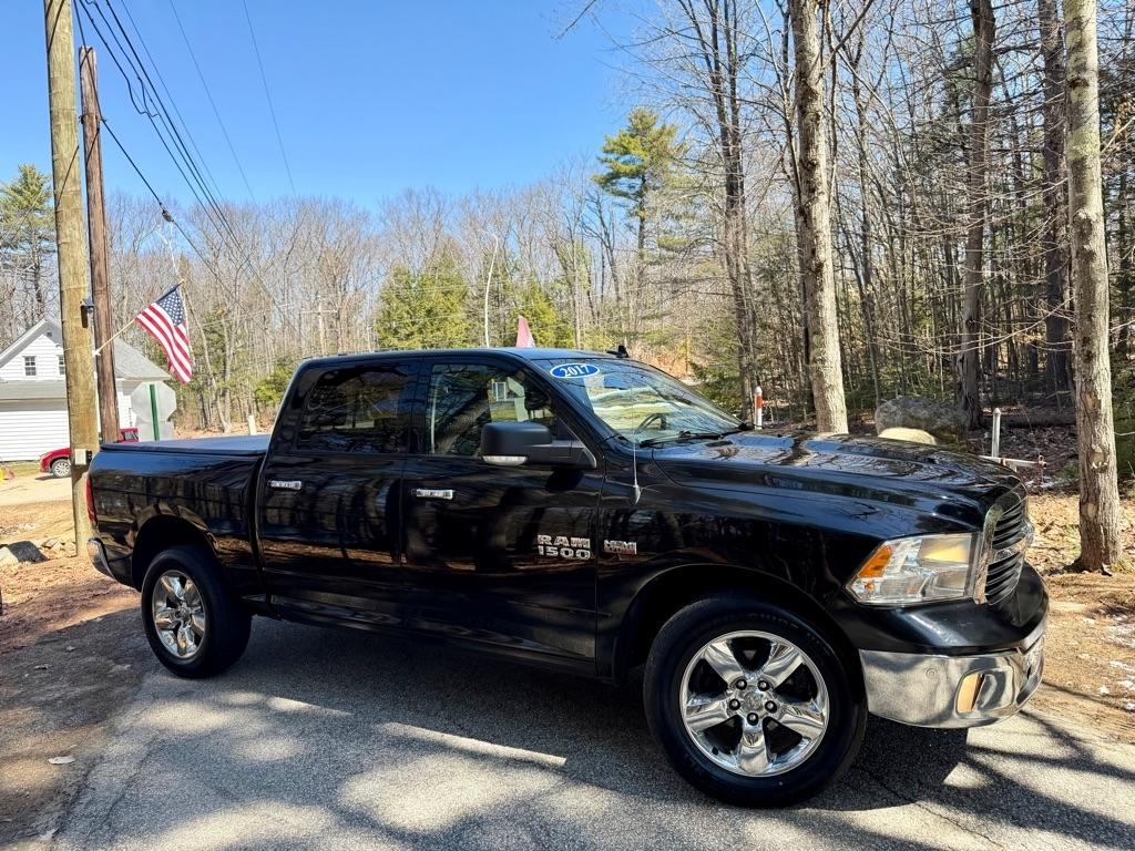 2017 RAM 1500 SLT Crew Cab SWB 4WD