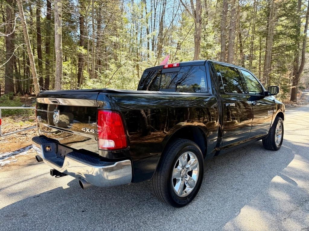 RAM 1500 SLT Crew Cab SWB 4WD 2017