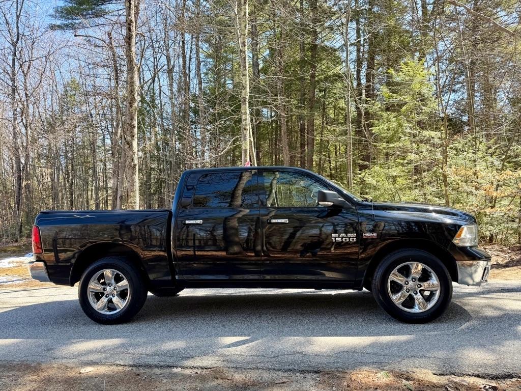 RAM 1500 SLT Crew Cab SWB 4WD 2017