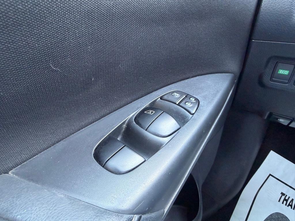 Nissan Sentra SL 2016