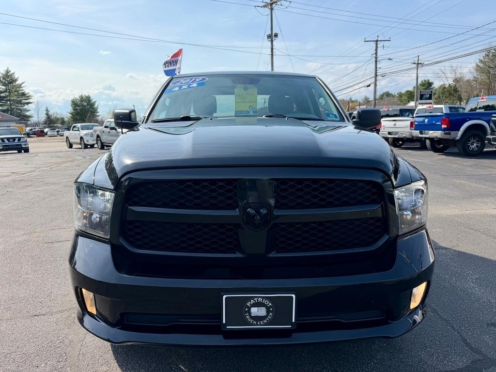 RAM 1500 Classic Tradesman Quad Cab 4WD 2019