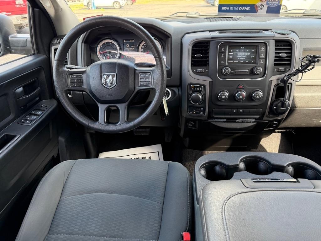 RAM 1500 Classic Tradesman Quad Cab 4WD 2019
