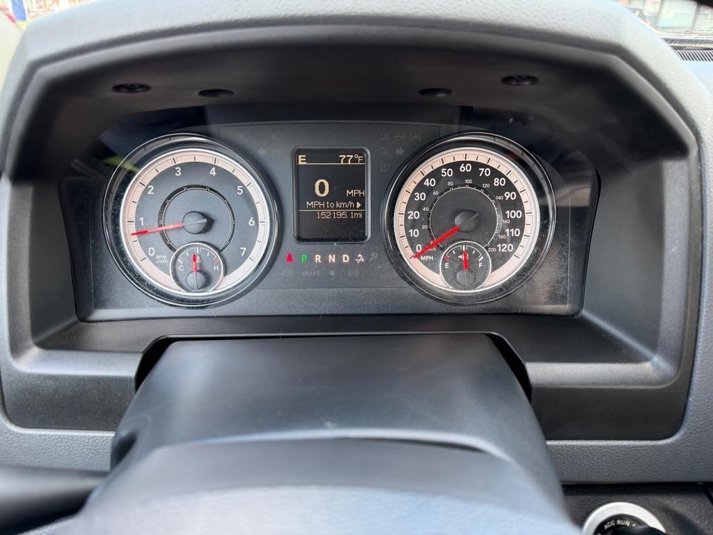 RAM 1500 Classic Tradesman Quad Cab 4WD 2019