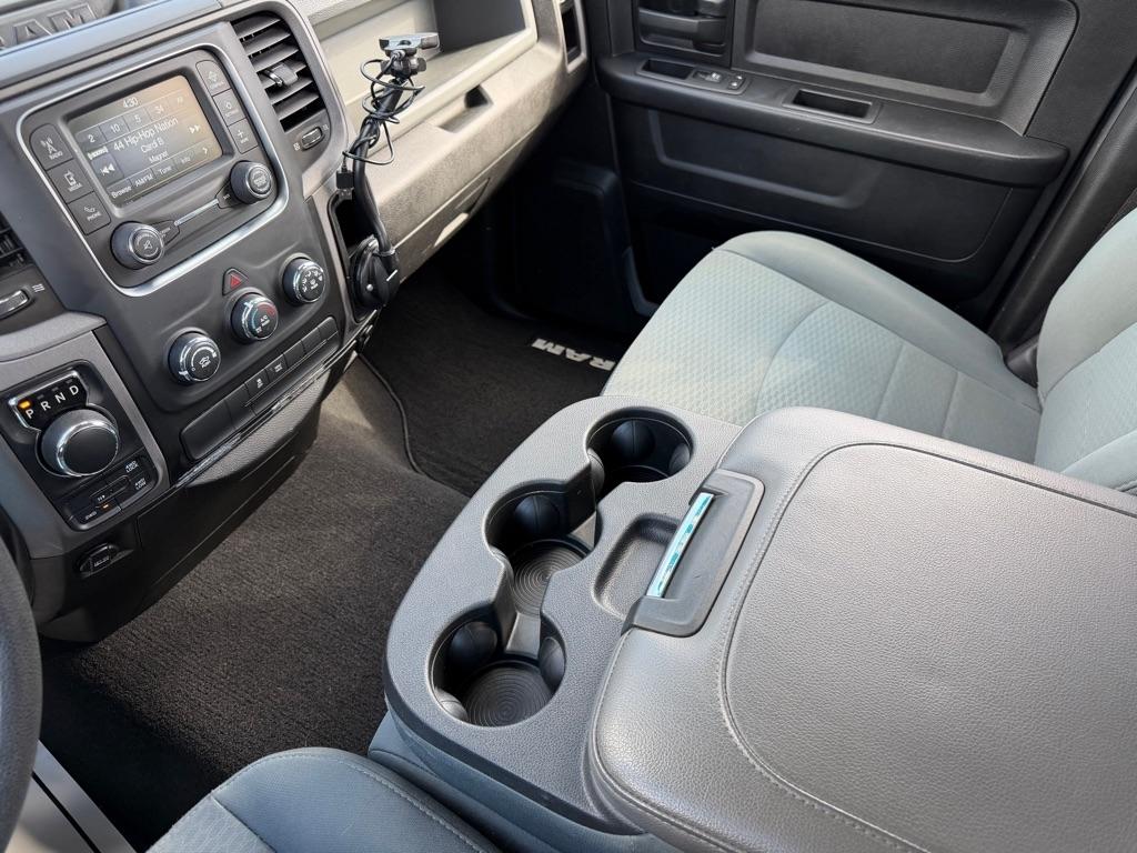 RAM 1500 Classic Tradesman Quad Cab 4WD 2019