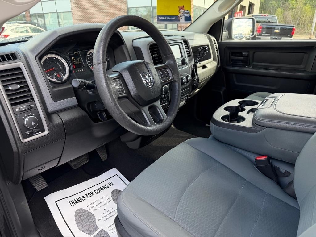 RAM 1500 Classic Tradesman Quad Cab 4WD 2019