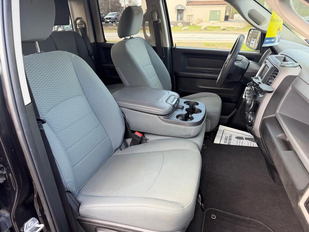 RAM 1500 Classic Tradesman Quad Cab 4WD 2019