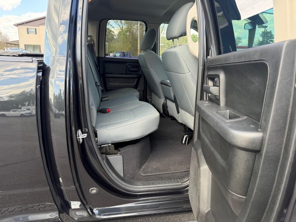 RAM 1500 Classic Tradesman Quad Cab 4WD 2019