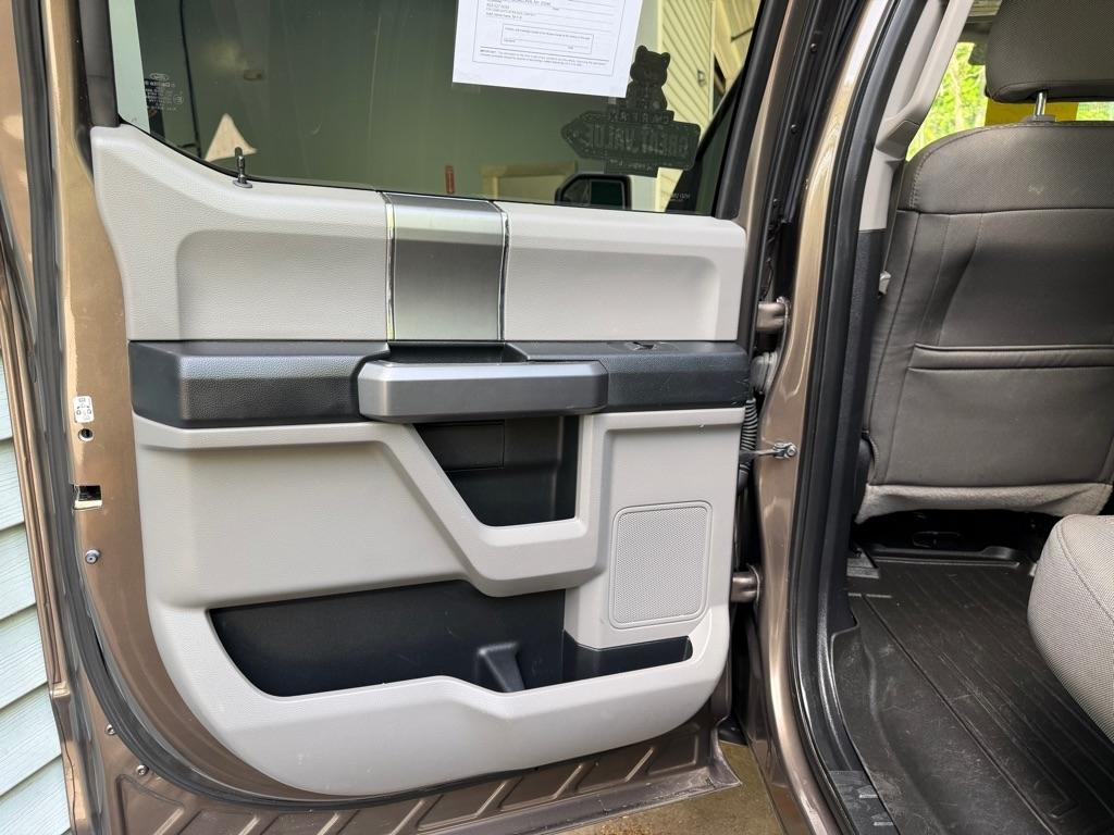 Ford F-150 XLT SuperCrew 6.5-ft. Bed 4WD 2015