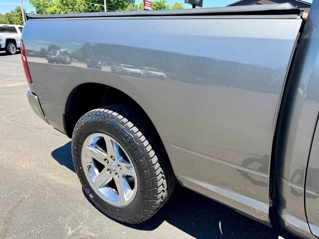RAM 1500 Tradesman Quad Cab 4WD 2013