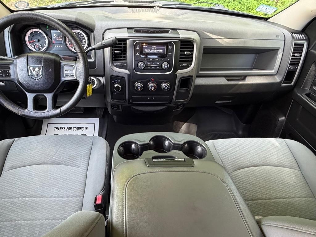 RAM 1500 Tradesman Quad Cab 4WD 2013