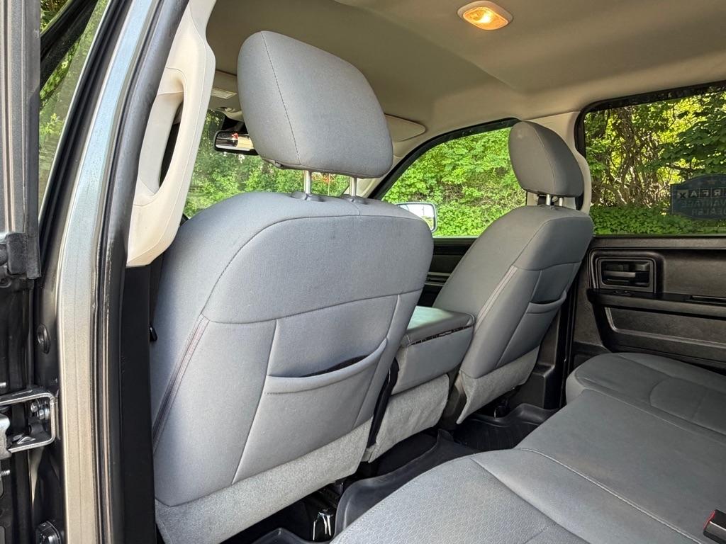 RAM 1500 Tradesman Quad Cab 4WD 2013