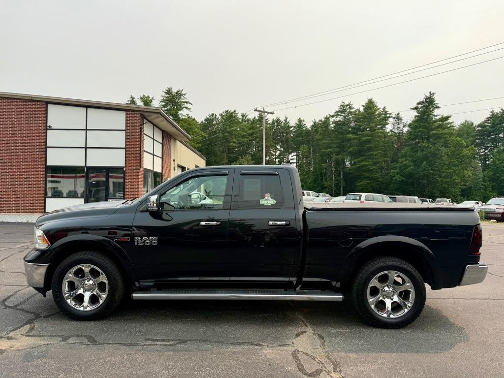 RAM 1500 Laramie Quad Cab 4WD 2016