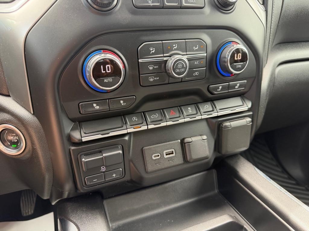 Chevrolet Silverado 1500 RST Crew Cab 4WD 2020