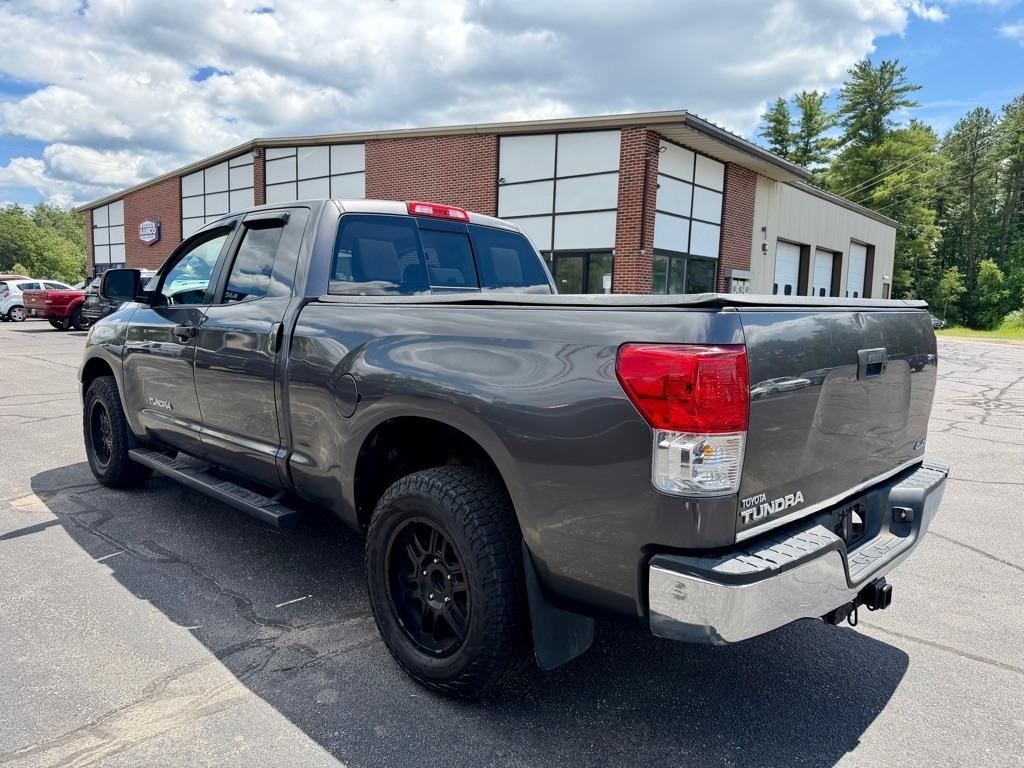 Toyota Tundra Tundra-Grade Double Cab 4.6L 4WD 2012