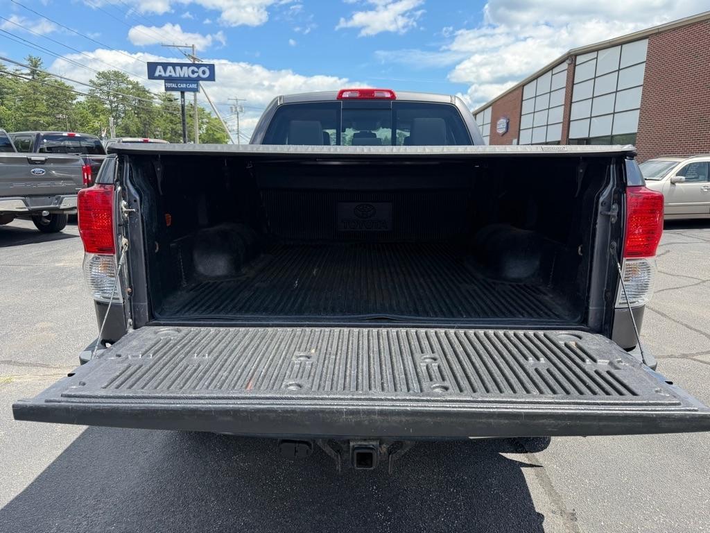 Toyota Tundra Tundra-Grade Double Cab 4.6L 4WD 2012