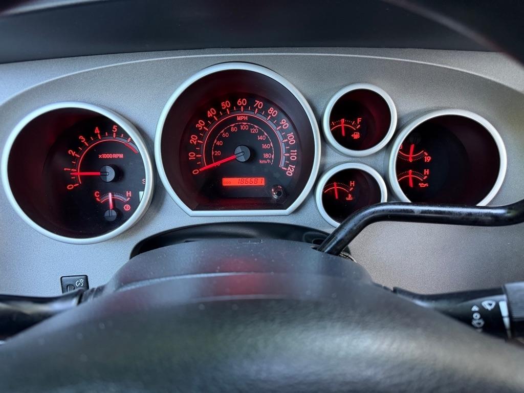 Toyota Tundra Tundra-Grade Double Cab 4.6L 4WD 2012