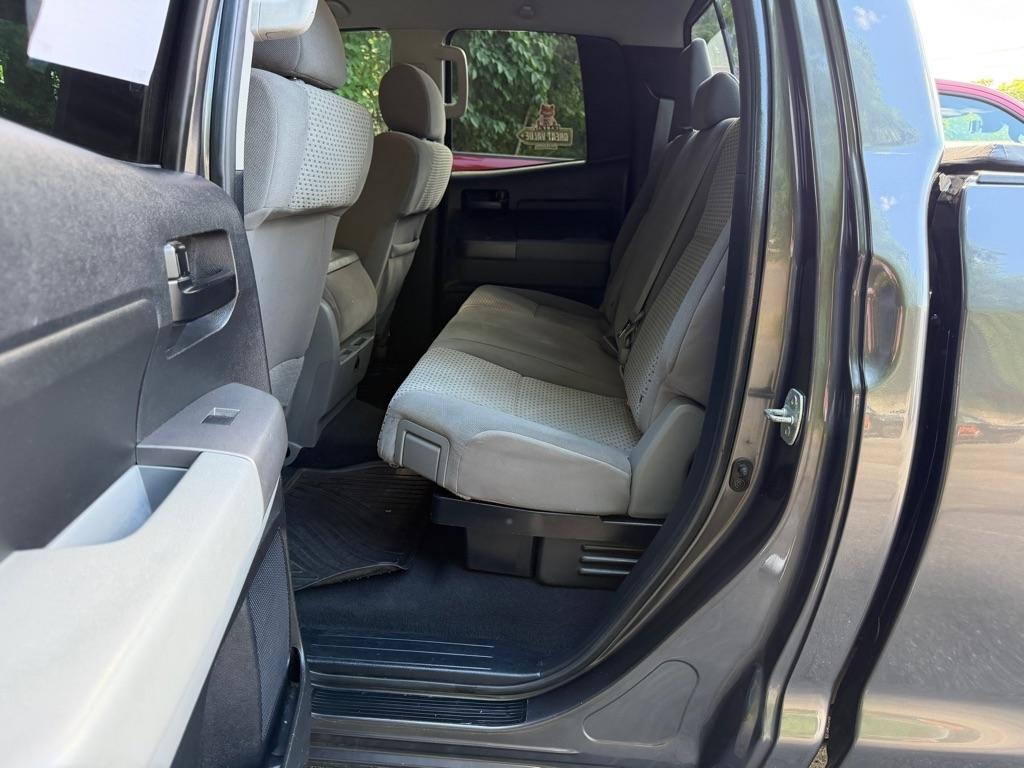 Toyota Tundra Tundra-Grade Double Cab 4.6L 4WD 2012