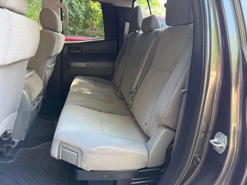 Toyota Tundra Tundra-Grade Double Cab 4.6L 4WD 2012