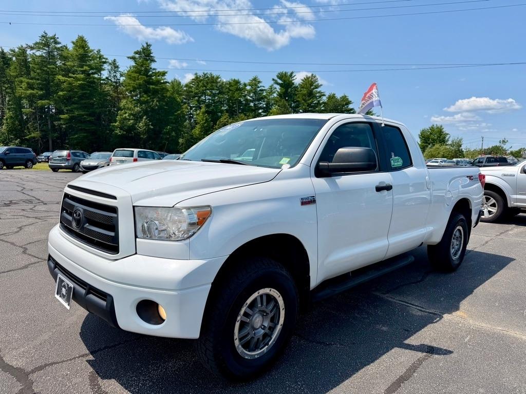 Toyota Tundra Tundra-Grade 5.7L Double Cab 4WD 2013