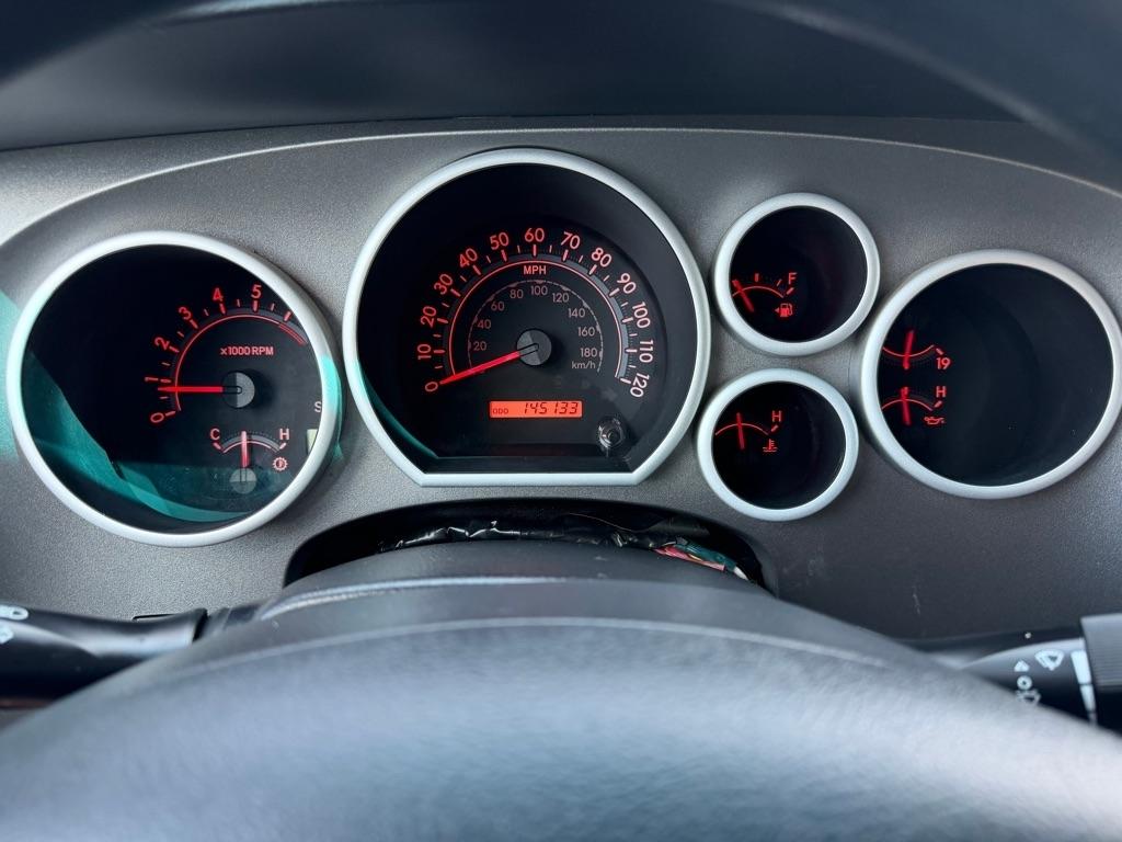Toyota Tundra Tundra-Grade 5.7L Double Cab 4WD 2013