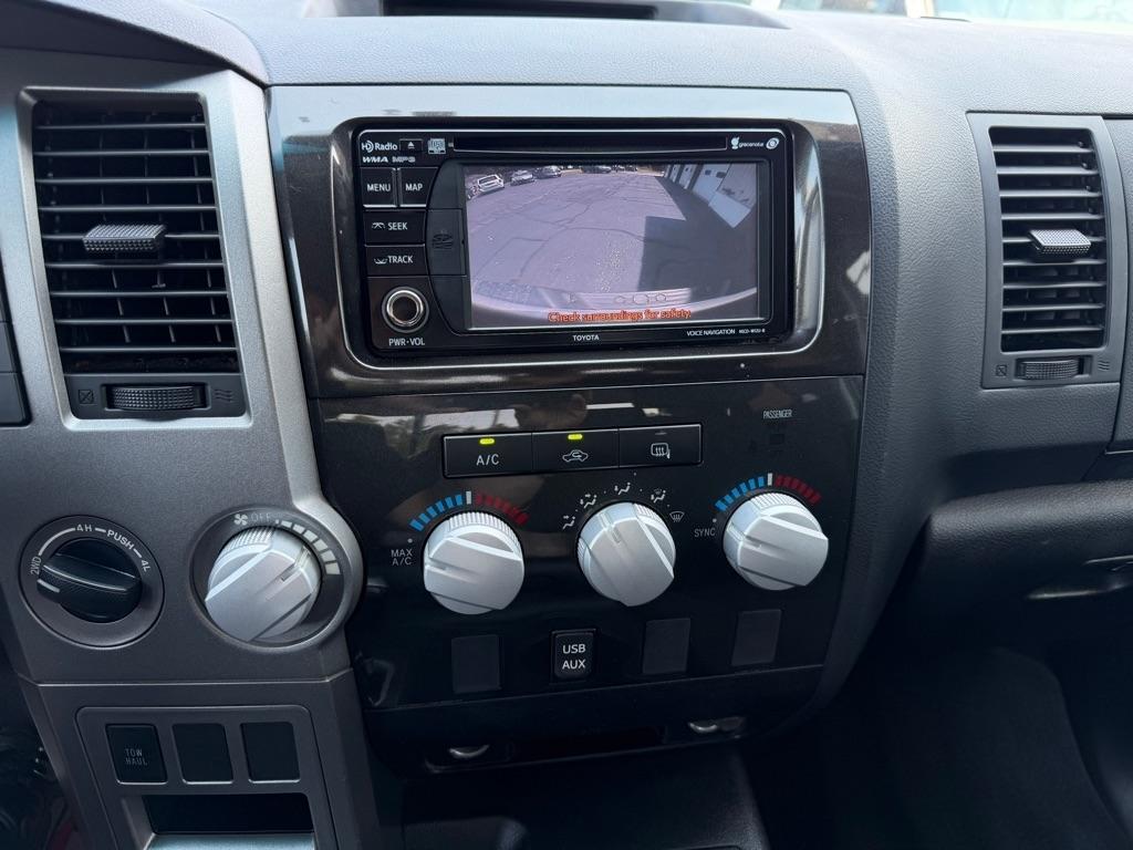 Toyota Tundra Tundra-Grade 5.7L Double Cab 4WD 2013