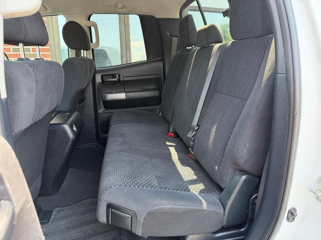 Toyota Tundra Tundra-Grade 5.7L Double Cab 4WD 2013