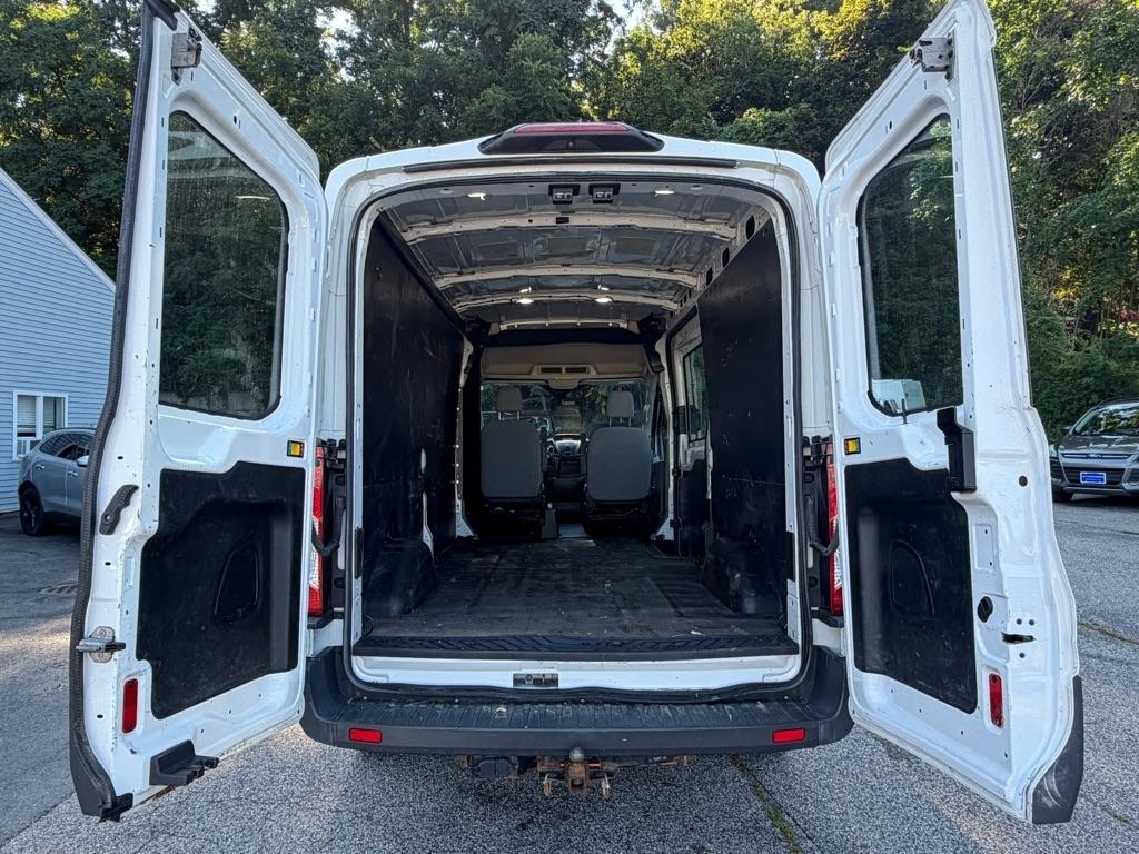 Ford Transit 250 Van Med. Roof w/Sliding Pass. 148-in. WB 2018