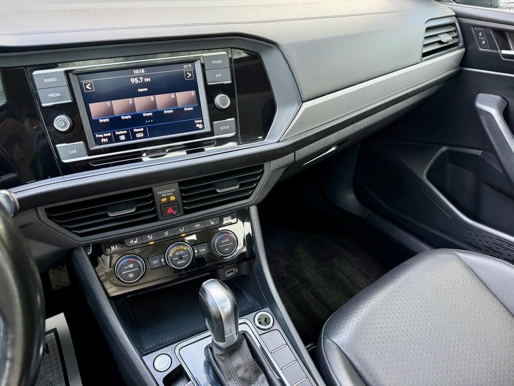 Volkswagen Jetta 1.4T S 8A 2019