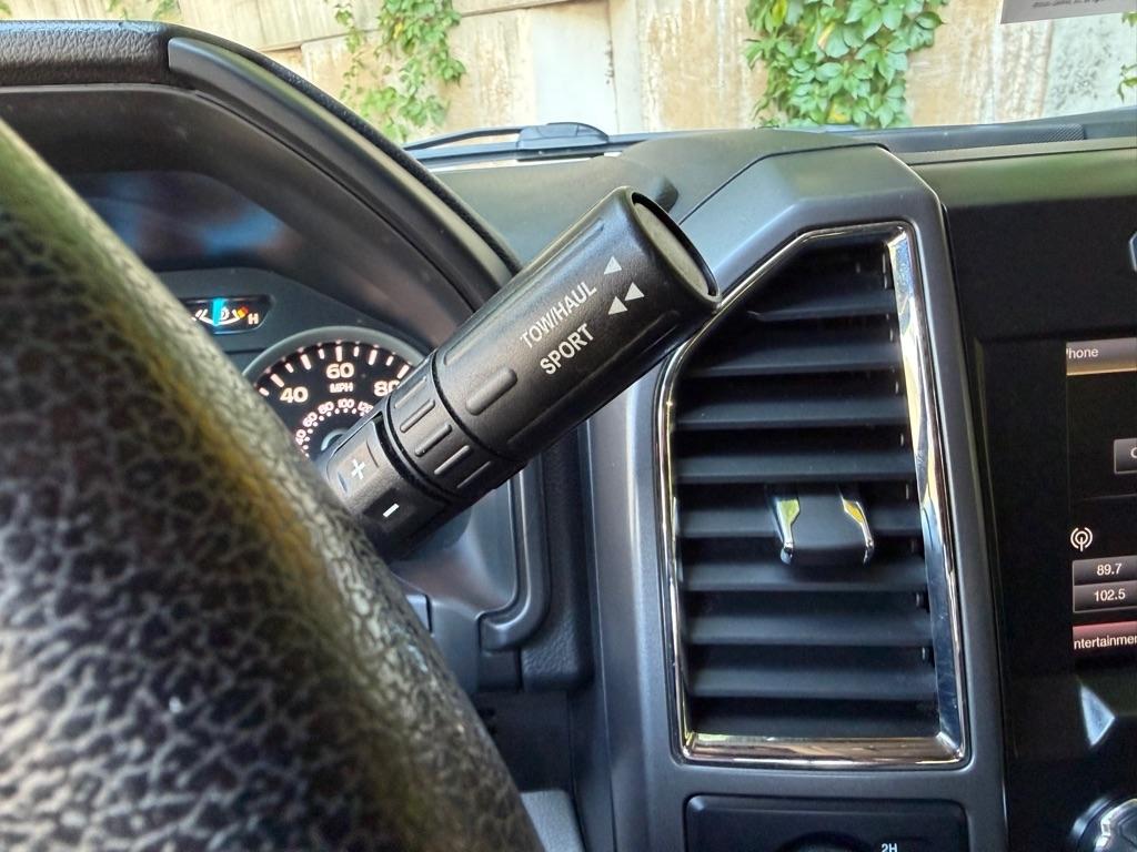 Ford F-150 XLT SuperCrew 6.5-ft. Bed 4WD 2015