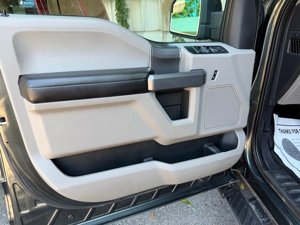 Ford F-150 XLT SuperCrew 6.5-ft. Bed 4WD 2015