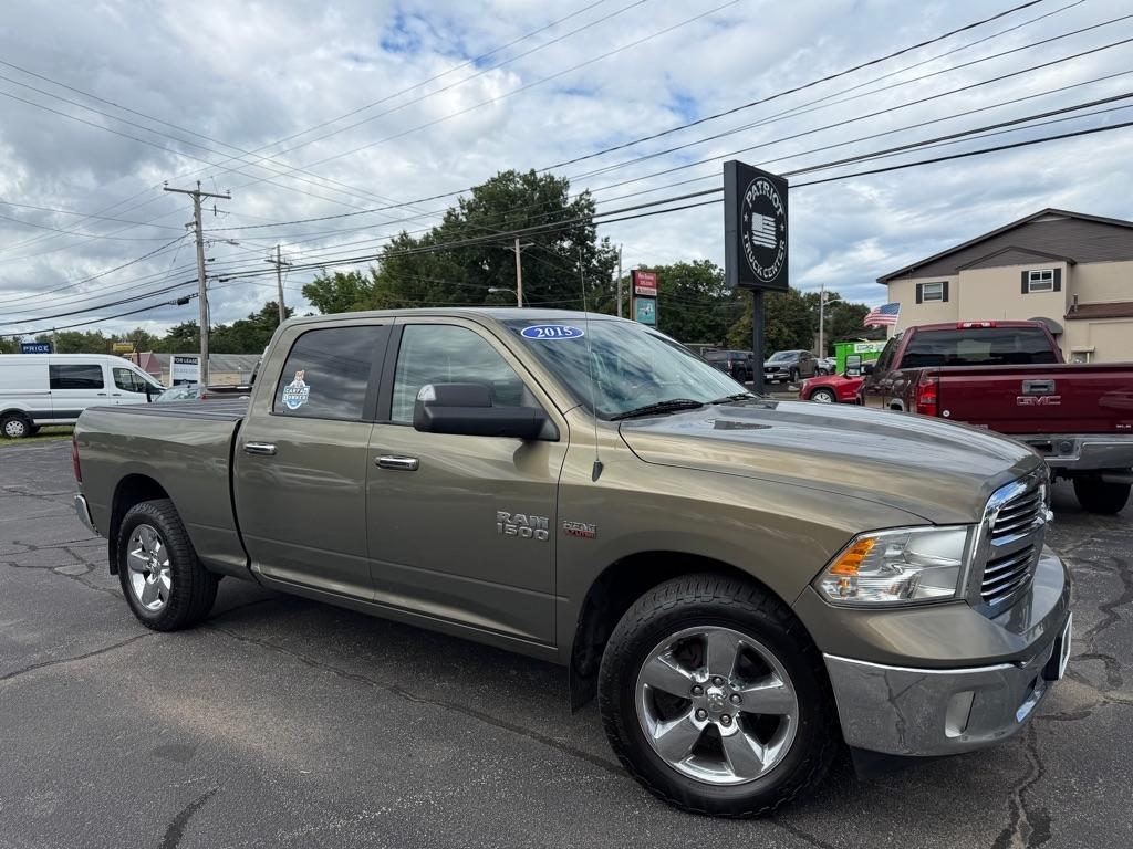 2015 RAM 1500 SLT Crew Cab LWB 4WD