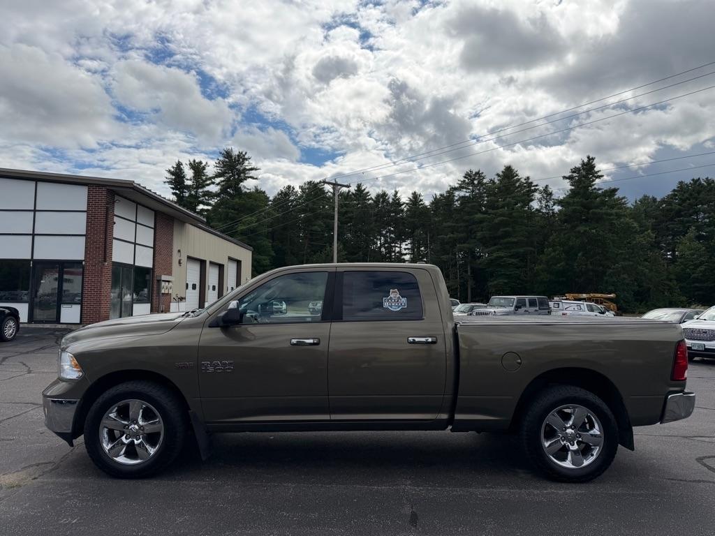 RAM 1500 SLT Crew Cab LWB 4WD 2015